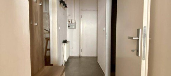 2 rooms Apartment in Favoriten, Austria No. 233535 3