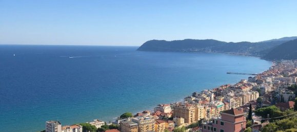 Villa de 4 habitaciónes en Alassio, Italy No. 102997 7