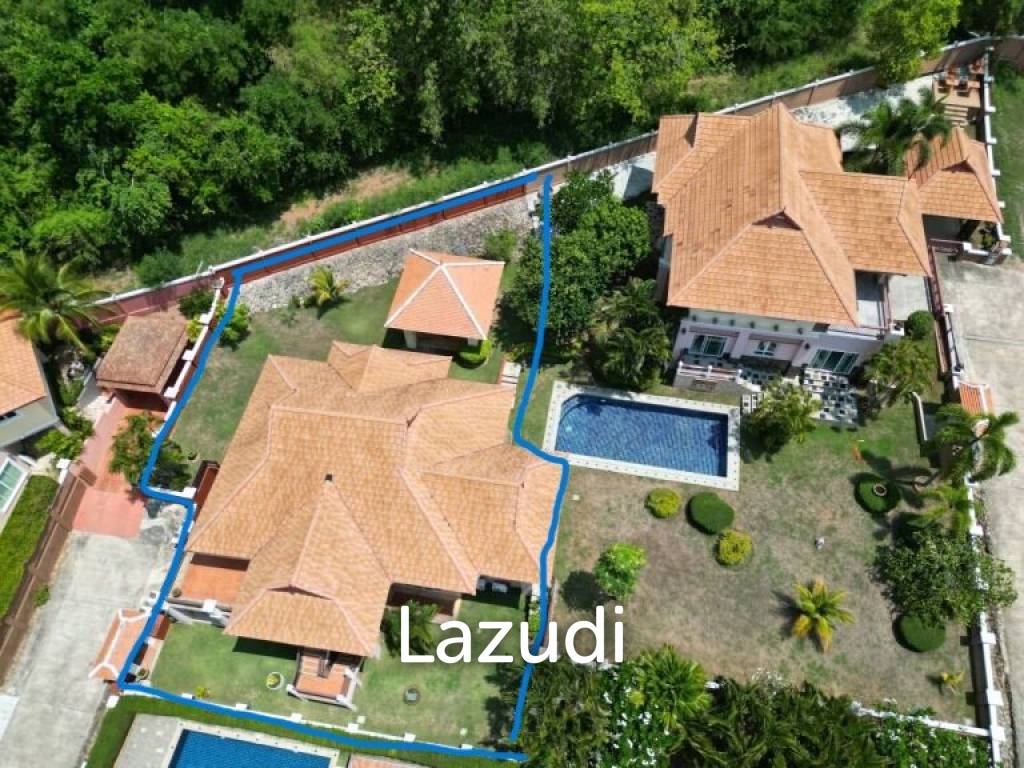 3 bedrooms Villa in Hua Hin, Thailand No. 19905