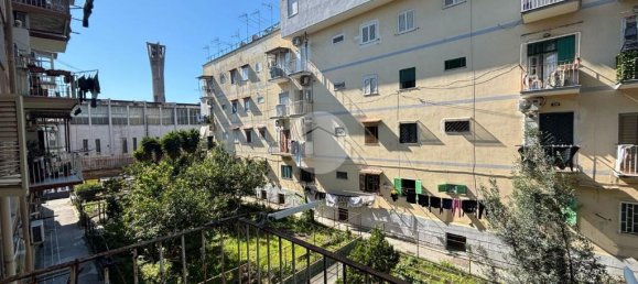 2 Schlafzimmer Wohnung in Naples, Italy, Nr. 138696 15