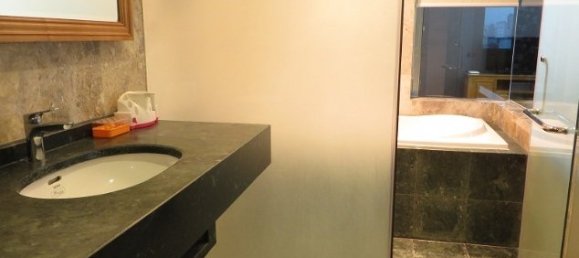 1 bedroom Apartment in Ba Dinh, Vietnam No. 2627 6