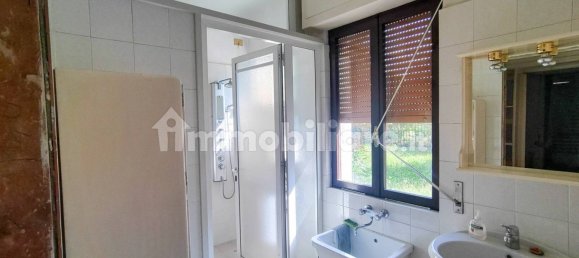 5 chambres Villa à Garbagnate Milanese, Italy No. 314916 6