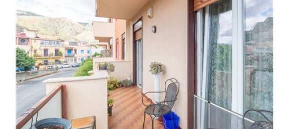 3 bedrooms Apartment in Palermo, Italy No. 304814 9
