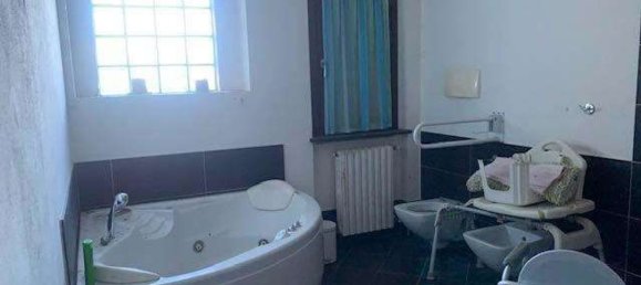6 rooms House in Santa Cristina e Bissone, Italy No. 301443 12
