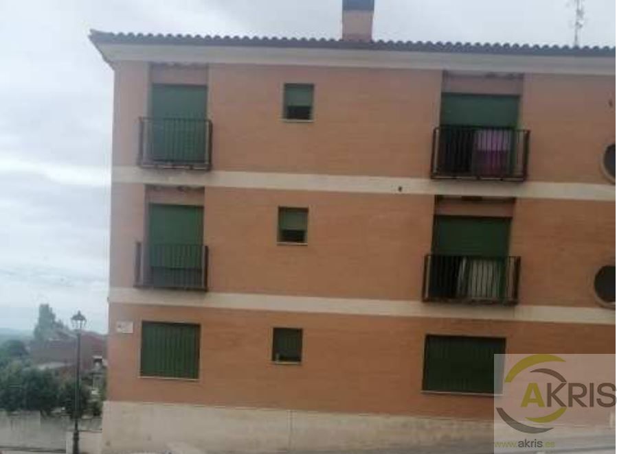 Apartamento de 2 dormitorios en Toledo, Spain No. 194299