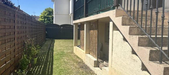 4 Schlafzimmer Haus in Sainte-Savine, France, Nr. 71709 23