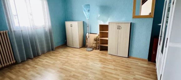 4 Schlafzimmer Haus in Sainte-Savine, France, Nr. 71709 16