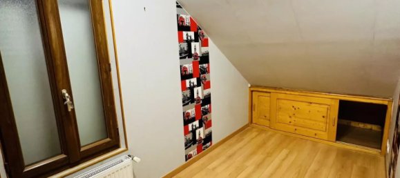 4 Schlafzimmer Haus in Sainte-Savine, France, Nr. 71709 12