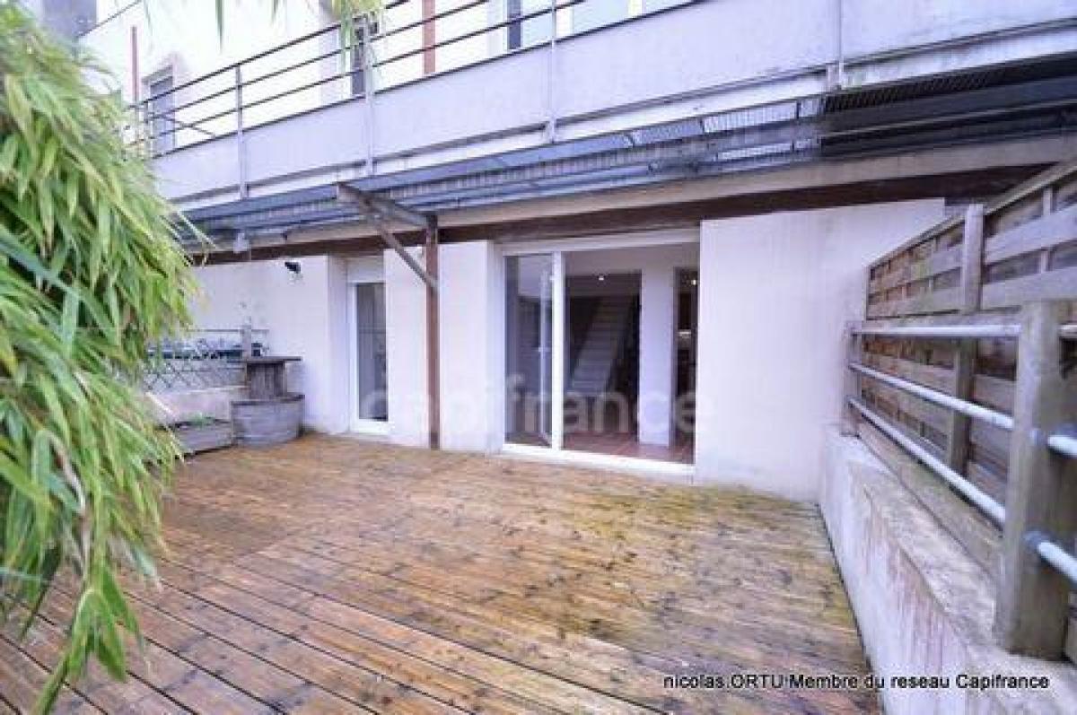 Condominio de 4 dormitorios en Troyes, France No. 28328