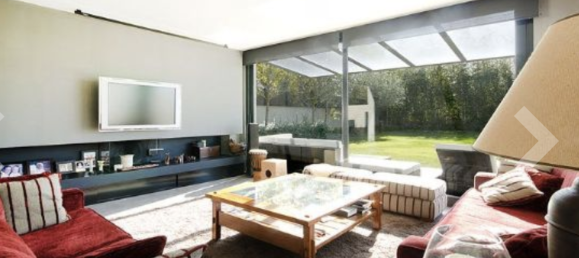 5 bedrooms Villa in Mataro, Spain No. 4239 7