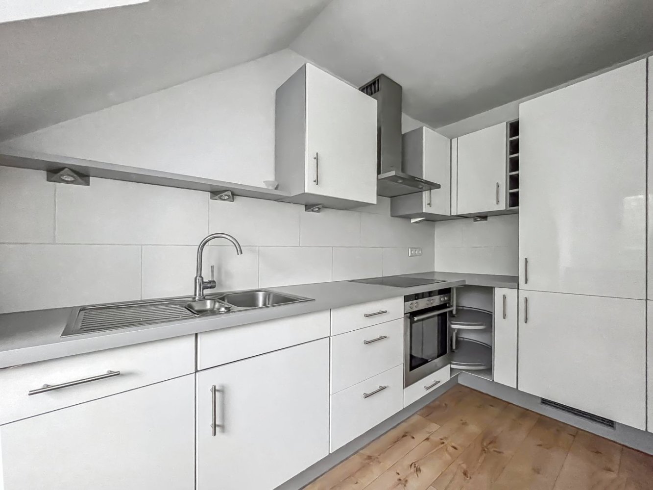 3غرفة منزل ذو طابقين في Mettmann, Germany رقم 121846