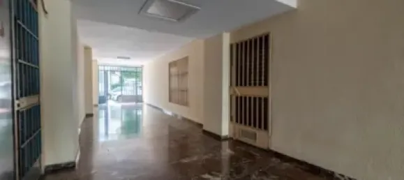 138m² Commercial property in Jaen, Spain No. 100966 3