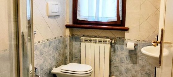 5-Zimmer Wohnung in Camaiore, Italy, Nr. 38401 3