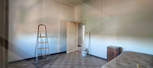 3 rooms Apartment in Bologna, Italy No. 34566 6