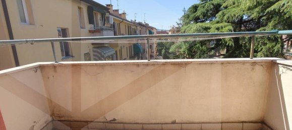 3 rooms Apartment in Bologna, Italy No. 34566 5
