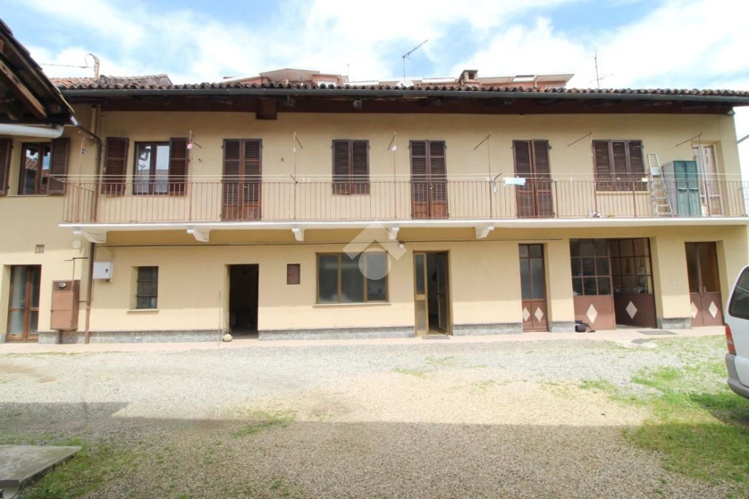10 rooms House in Pianezza, Italy No. 177199