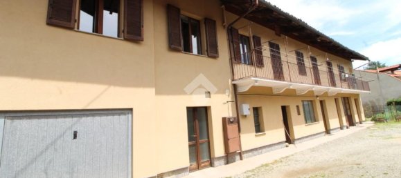 10 rooms House in Pianezza, Italy No. 177199 5