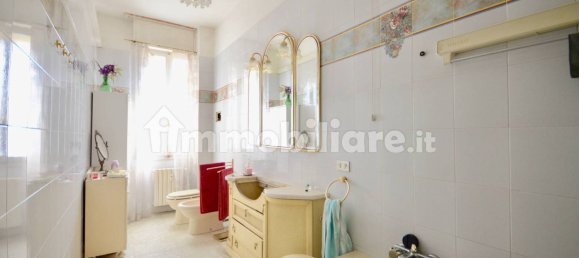 2 bedrooms Apartment in Bologna, Italy No. 103335 2