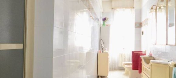 2 bedrooms Apartment in Bologna, Italy No. 103335 15