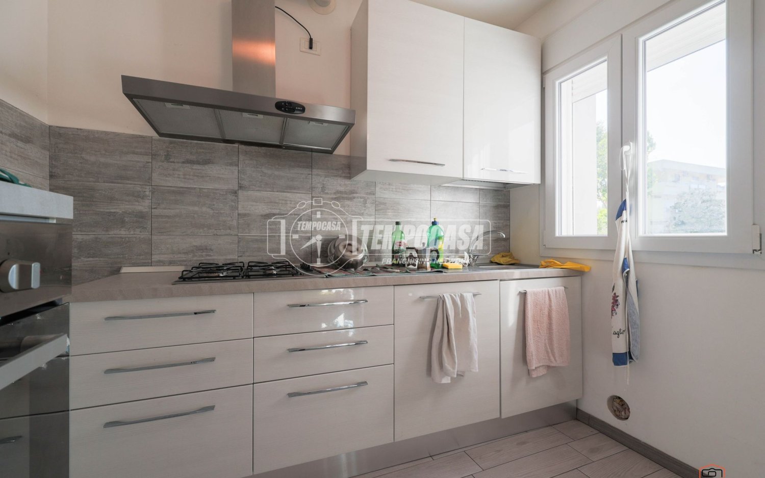 4 rooms Apartment in Rimini, Italy No. 266229