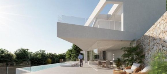 3 bedrooms Villa in Altea, Spain No. 8469 2