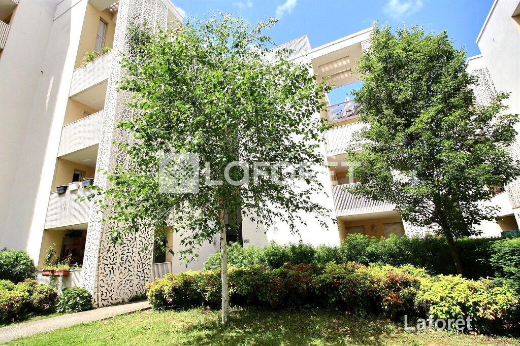 2 Schlafzimmer Wohnung in Gennevilliers, France, Nr. 177347