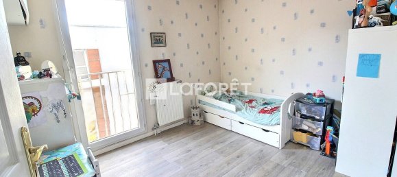 2 Schlafzimmer Wohnung in Gennevilliers, France, Nr. 177347 8