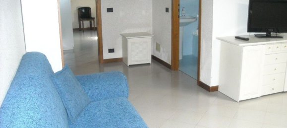 2 rooms Apartment in San Felice del Benaco, Italy No. 287699 10
