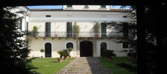 2 rooms Apartment in San Felice del Benaco, Italy No. 287699 11