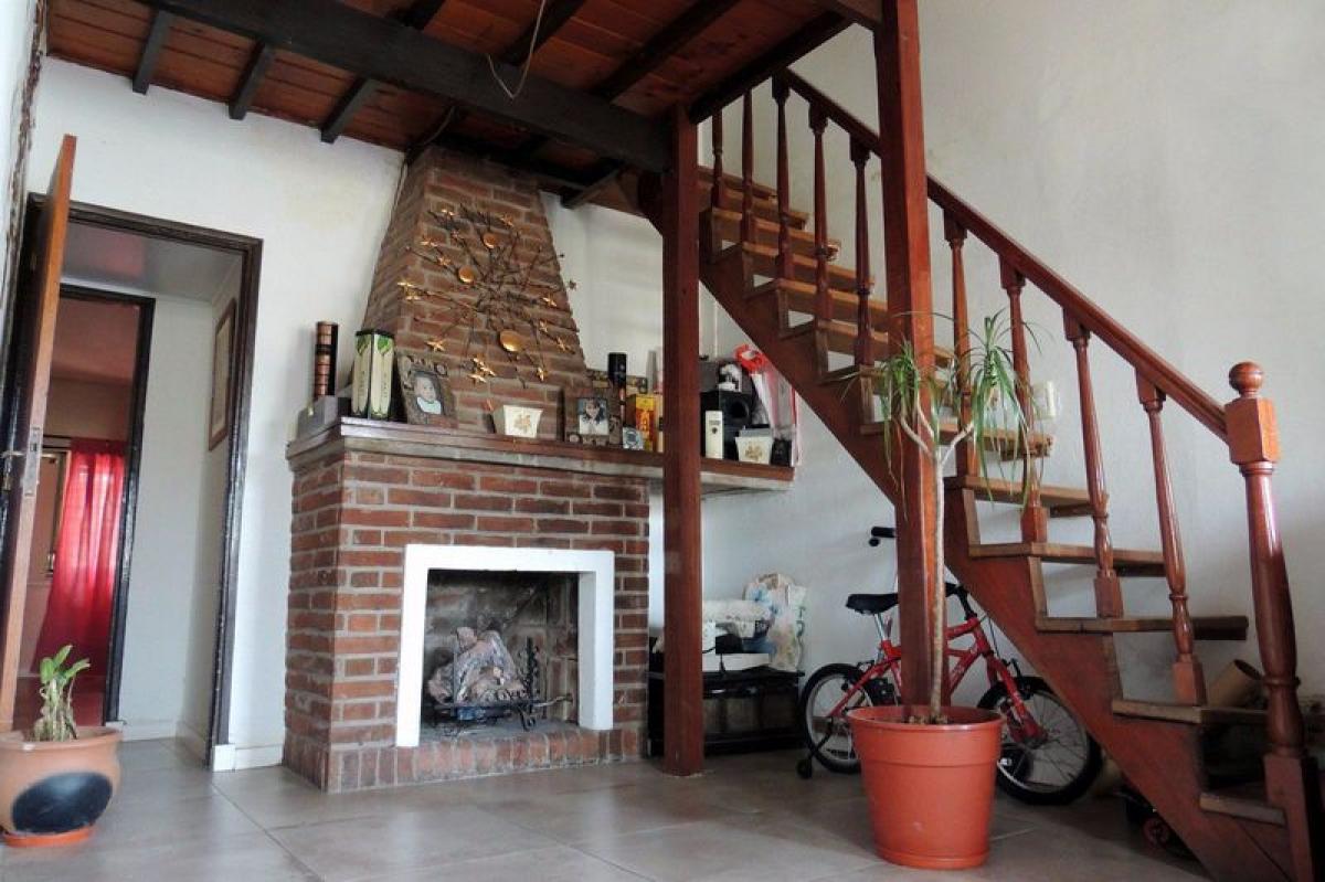 3 bedrooms House in Mar del Plata, Argentina No. 99897