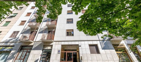 2 bedrooms Apartment in Milan, Italy No. 332162 42