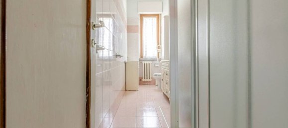 2 bedrooms Apartment in Milan, Italy No. 332162 20