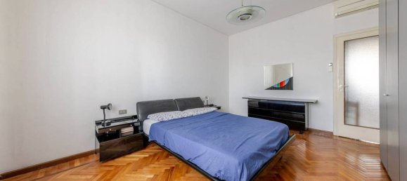 2 bedrooms Apartment in Milan, Italy No. 332162 8