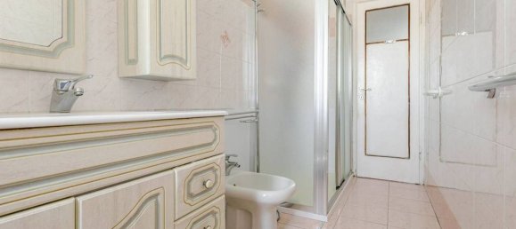 2 bedrooms Apartment in Milan, Italy No. 332162 23