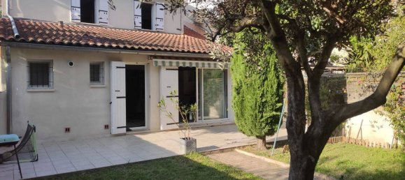 2 غرف نوم فيلا في Avignon, France رقم 329348 3