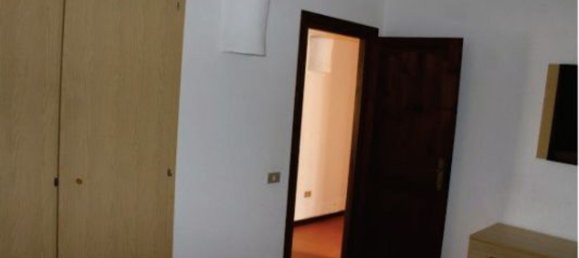 3-salle Appartement à Santa Teresa Gallura, Italy No. 99670 8