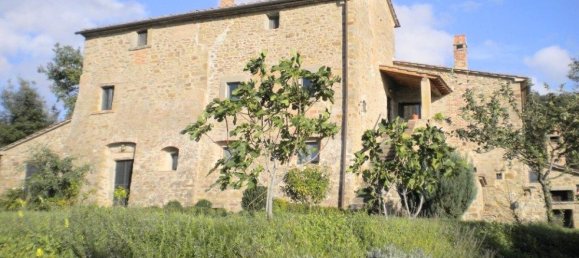 Дом с 10 спальнями в Кортона, Италия № 235 3