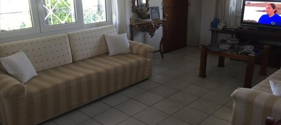 2 Schlafzimmer Villa in Thessaloniki, Greece, Nr. 8860 9