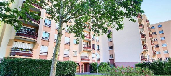 Квартира с 3 спальнями в Женвилье, Франция № 141952 13