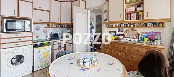 2 bedrooms House in Avranches, France No. 357229 2