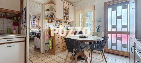 2 bedrooms House in Avranches, France No. 357229 3