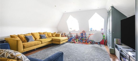 4 bedrooms House in Southgate, United Kingdom No. 6572 56