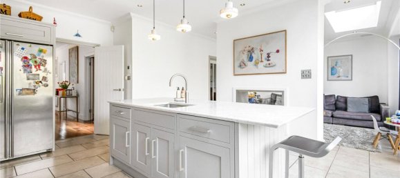 4 bedrooms House in Southgate, United Kingdom No. 6572 27