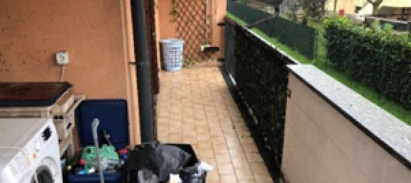 2-salle Appartement à Caselle Lurani, Italy No. 274047 9