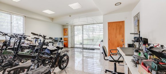 Gewerbliche Immobilie in Amadora, Portugal 78m², Nr. 288359 4