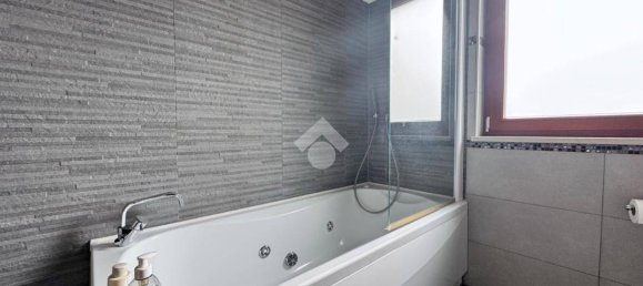 3 bedrooms Villa in Udine, Italy No. 262583 24