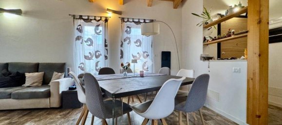 3 bedrooms Villa in Udine, Italy No. 262583 5