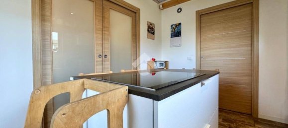 3 bedrooms Villa in Udine, Italy No. 262583 16