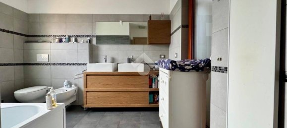 3 bedrooms Villa in Udine, Italy No. 262583 22