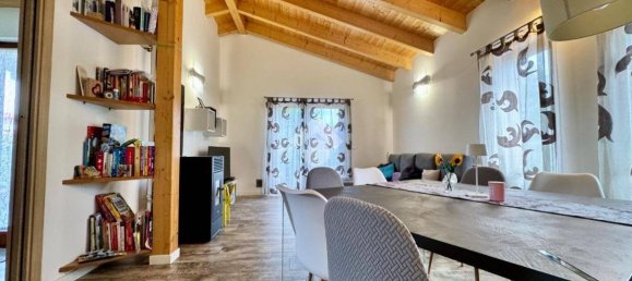 3 bedrooms Villa in Udine, Italy No. 262583 4